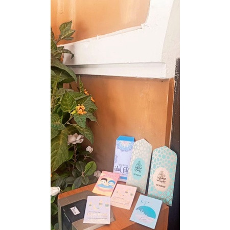 

AMPLOP LEBARAN CUSTOM