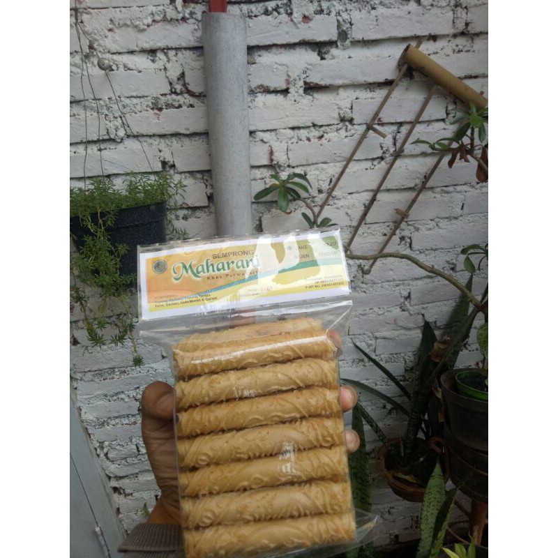 

KUE SEMPRONG | ROLL | SNACK RASA JAHE | WIJEN | PANDAN | KEJU Makanan Ringan