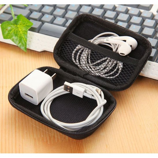 Grosir- 589 Dompet Headset Travel Case / Tempat Headset / Earphone Case Mini Charge / Kotak Headset