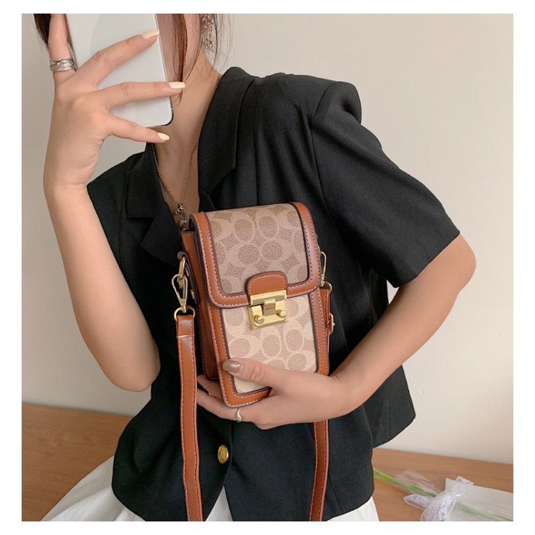 BJ15280 - BROWN/RED - TAS DOMPET HP SLEMPANG TAS KECIL CASUAL SALE TAS WANITA FASHION IMPORT MODIS ELEGAN TERMURAH TERLARIS TERBARU BAGSTORE JAKARTA TAS BATAM JT12320 BQ3255 LT1944 EL5280 CR7712 GT1902 ZC3453