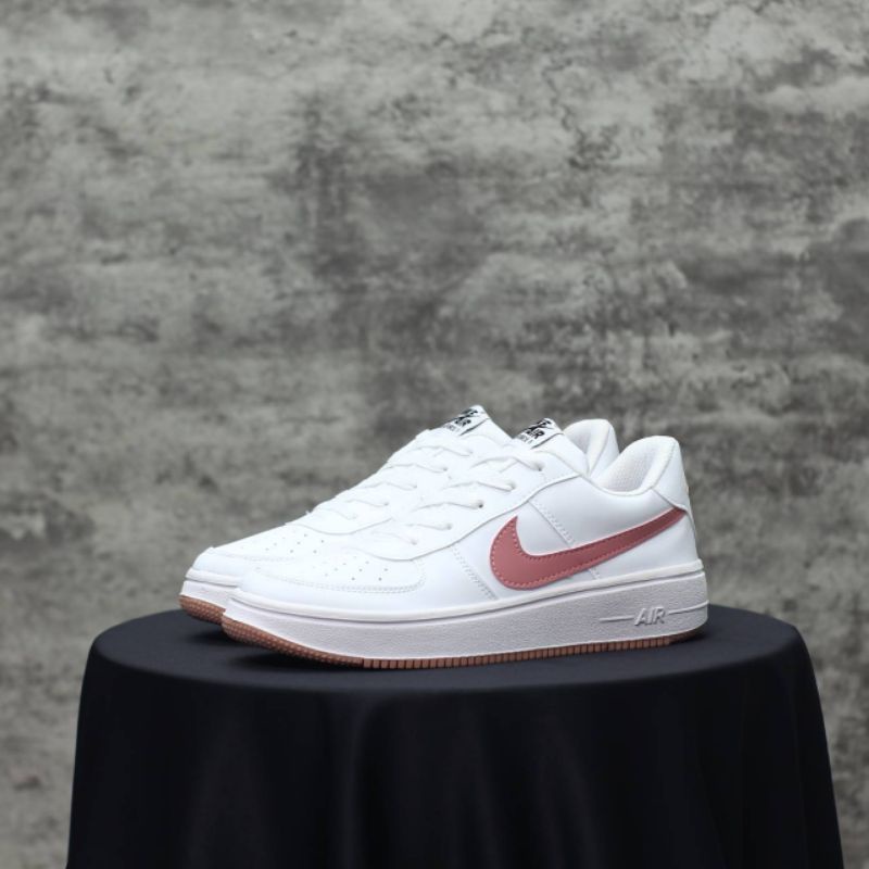 Nike Air Force 1 Cewek