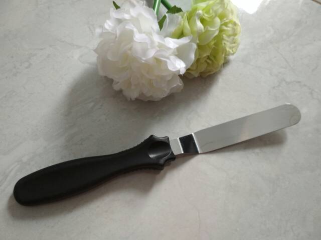 Spatula buttercream alas adonan silmat spuit rusia mawar 1M wilton 2D  spatula bengkok cutter huruf