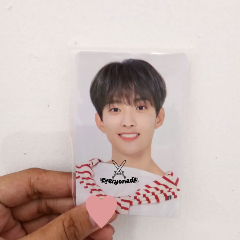 DOKYEOM 24H WATCH PHOTOCARD (BOOKED)
