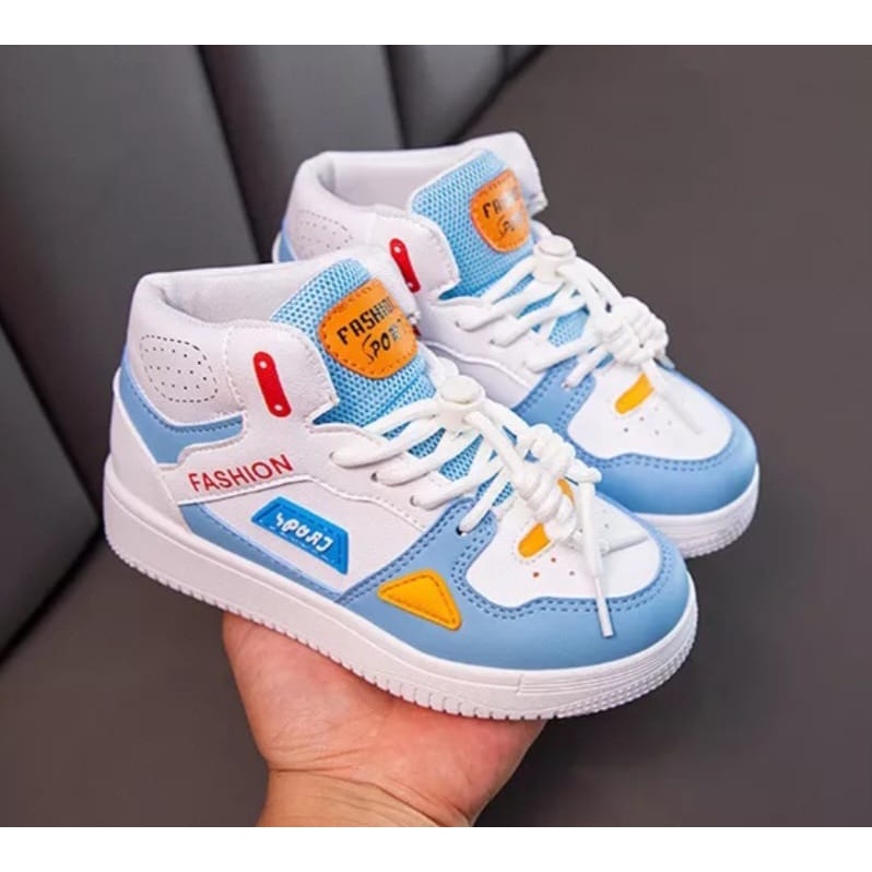 REIN SEPATU SNEAKERS ANAK AS174