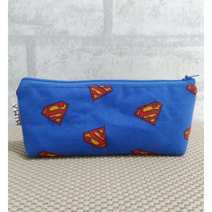 

tempat pensil motif Superman