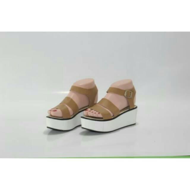sepatu wedges wanita vintage lucu / obral  sepatu wedges wanita murah