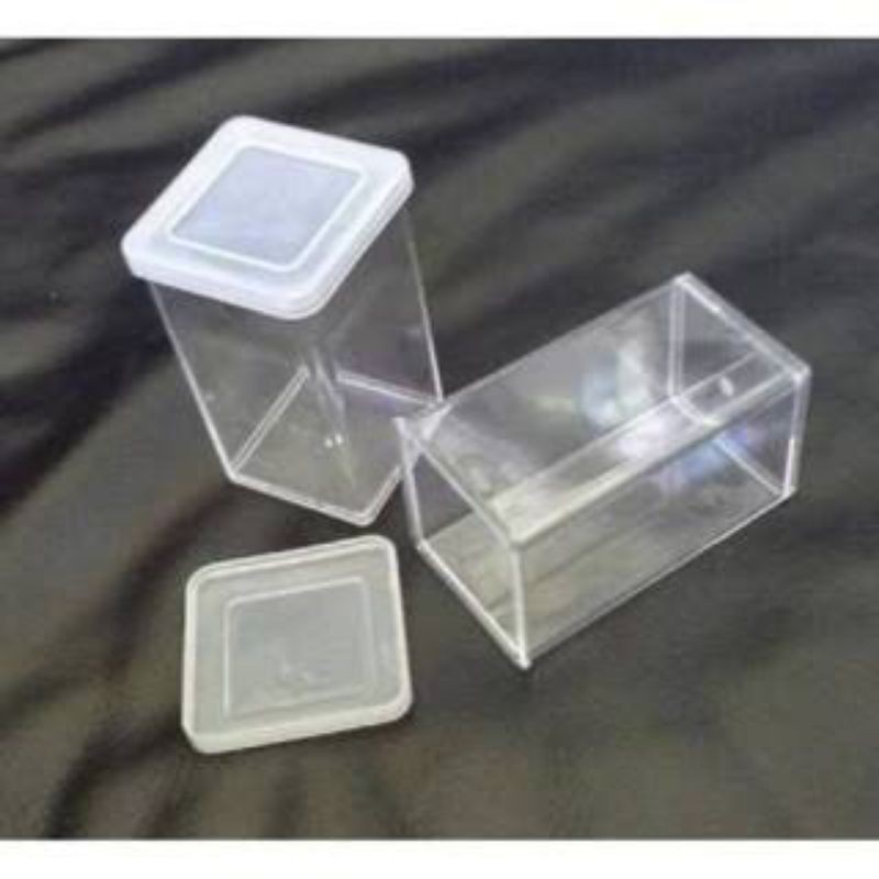 Toples Mika Akrilik 4x4x8 cm kecil kotak