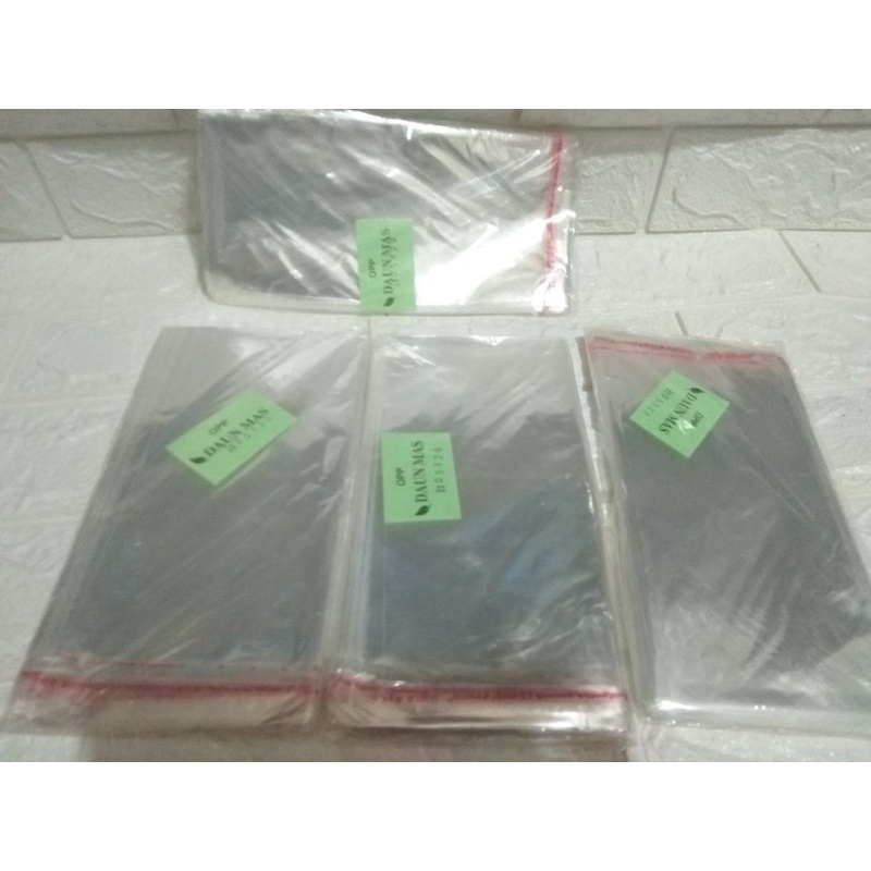 Plastik ada lubang gantungan buat isi masker 5pcs per pak isi 100pcs