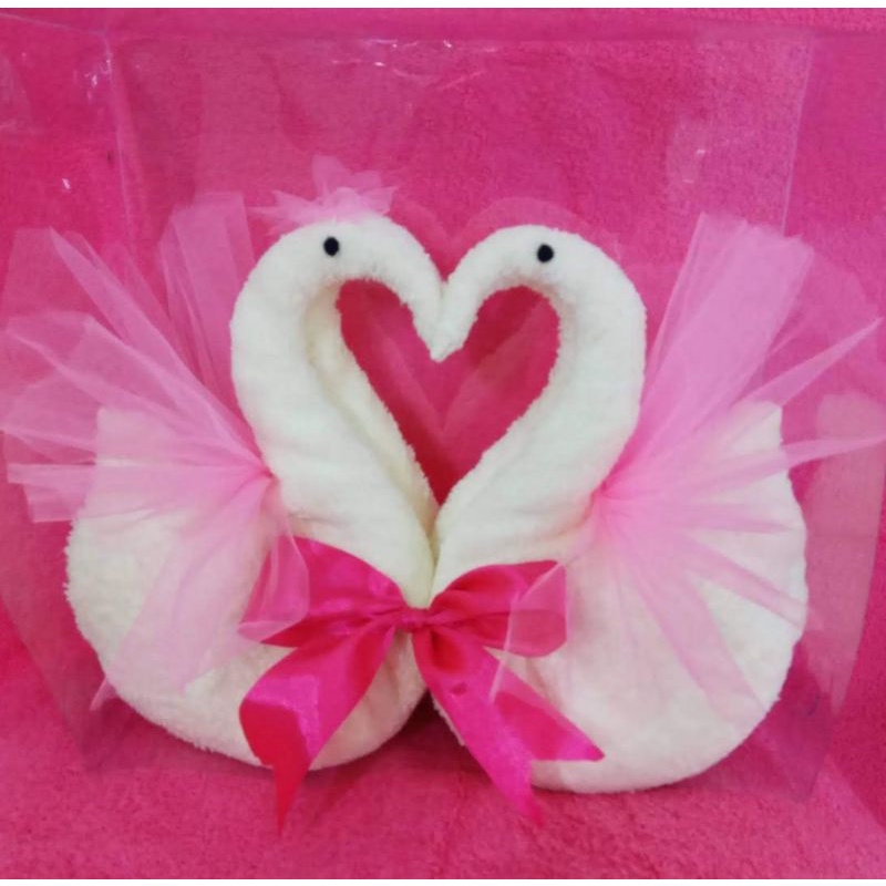 Handuk Wedding Couple Angsa /bebek Pernikahan 50x100 cm -Ivory