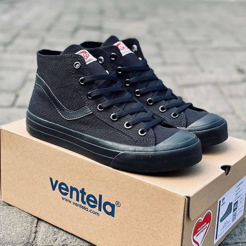 Ventela Public Low All black