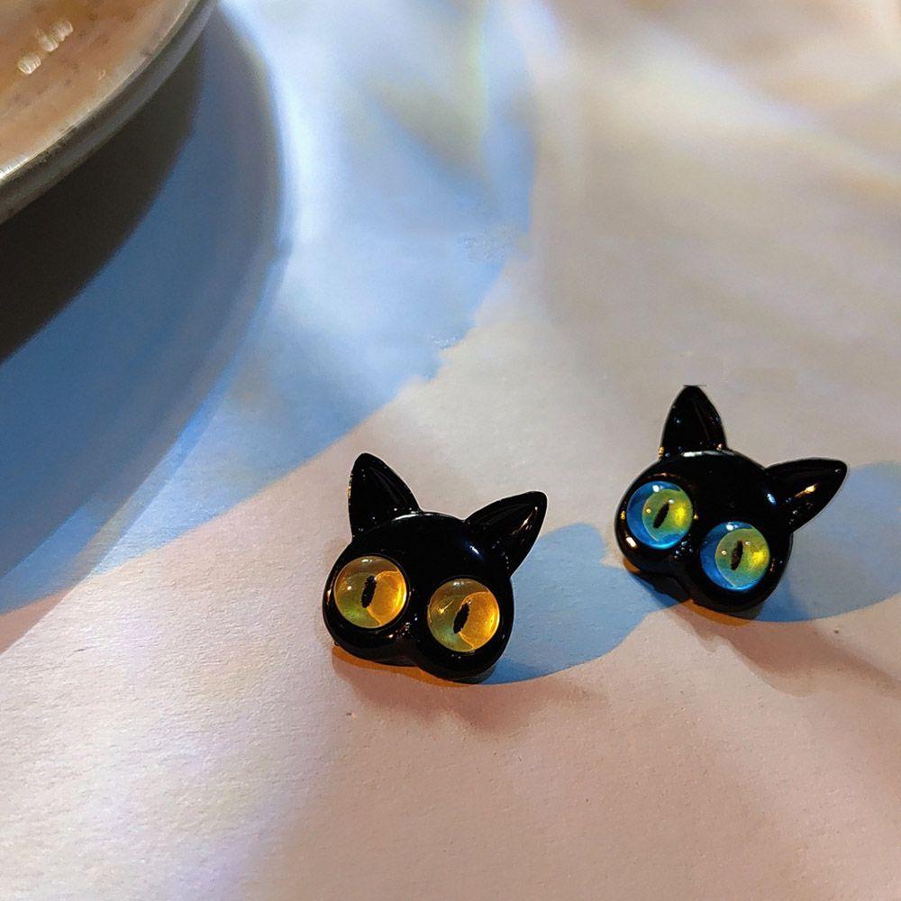 Needway Anting Wanita Temperamen Lucu Gadis Hadiah Aksesoris Pesta Kucing Hitam Alloy Asimetris Telinga Stud