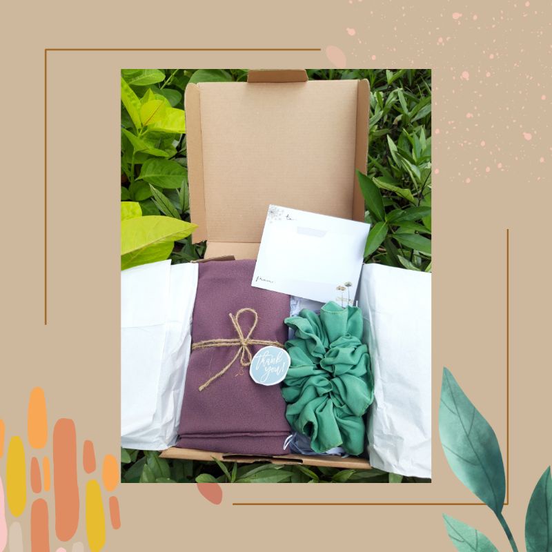 

Hampers Hijab atau Gift Box Hijab (scrunchie+pashmina diamond+gift)