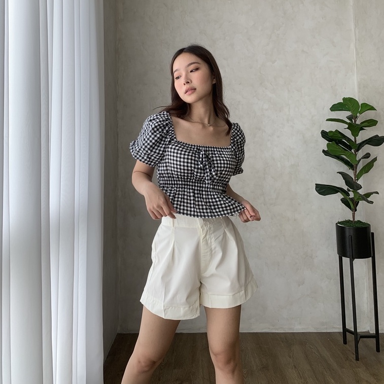 Lunna Checkered Top / Top Wanita