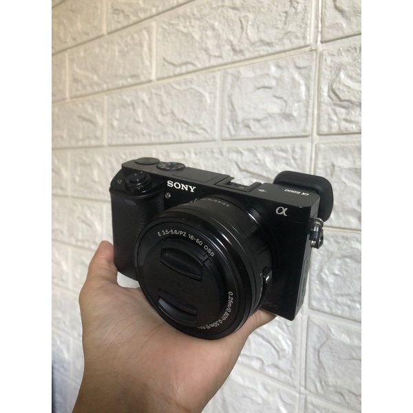 Lensa kit sony a6000