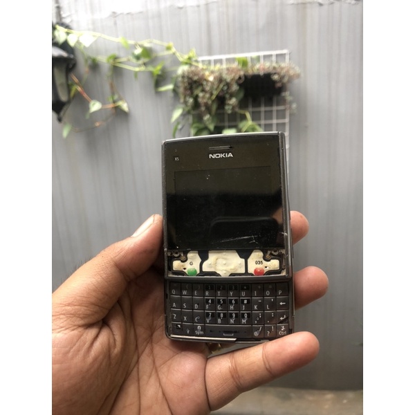 Bahan Nokia x5 Kondisi hidup