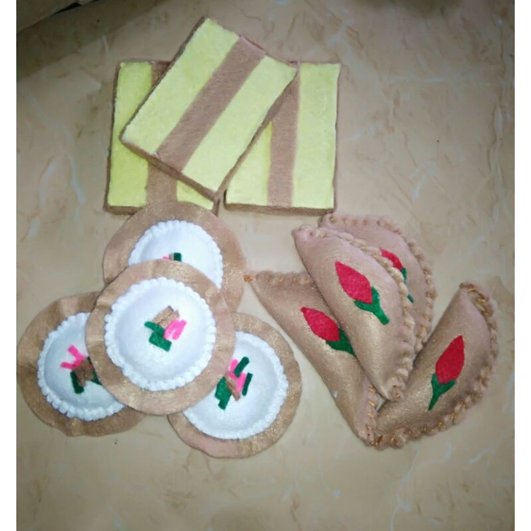 mainan/jajanan pasar/mainan kain flanel