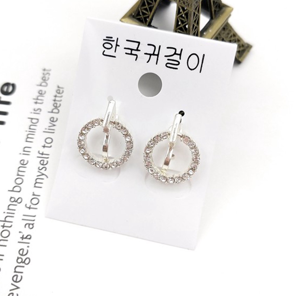 Anting Klip Tanpa Tindik Bentuk Bulat Warna Rose Gold Silver Aksen Kristal Gaya Korea Untuk Wanita