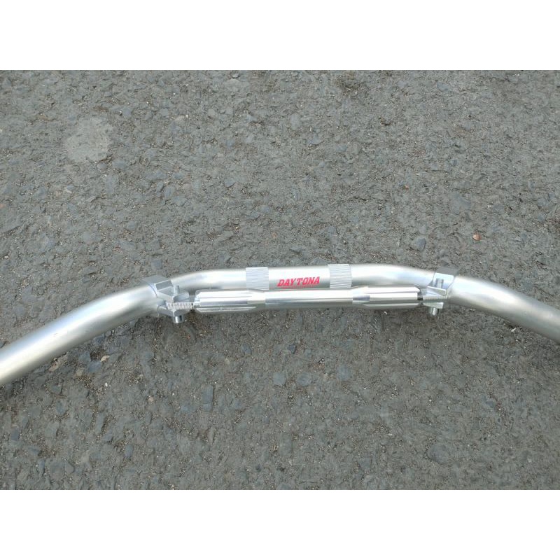 HANDLEBAR DAY HANDLEBAR DAYTONA STIR DAY STANG DAY TYPE LOW TITANIUM SILVER PRODUK ORIGINAL IMPORT