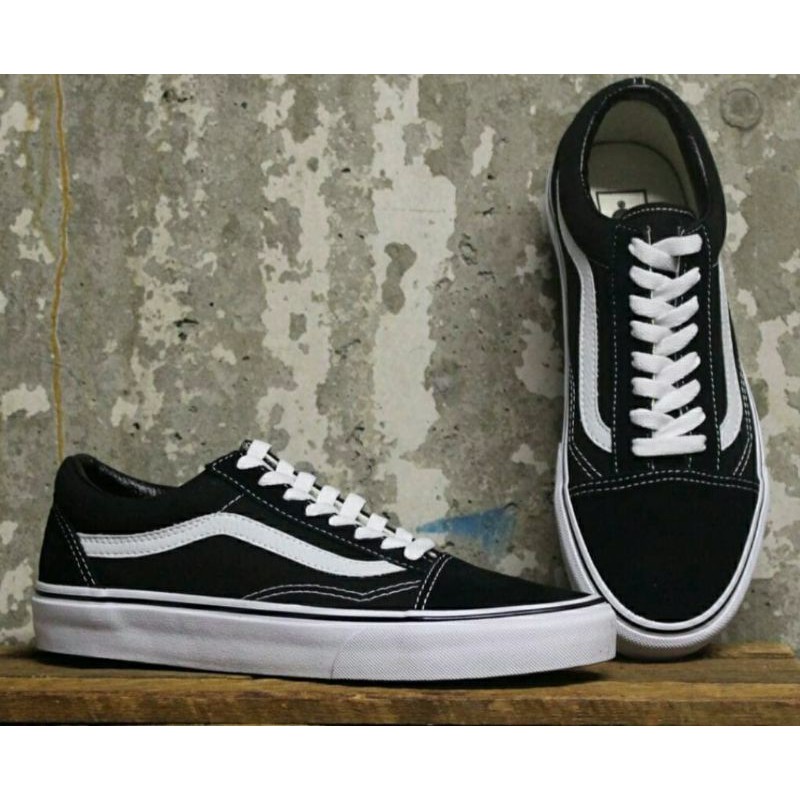 VANS OLD SKOOL BLACK WHITE ORIGINAL