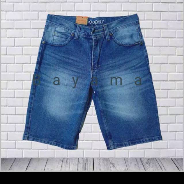 Celana Jeans Pendek Pria / Celana Jeans Pendek Murah / Celana Jeans Pendek Terbaru /Celana Pria