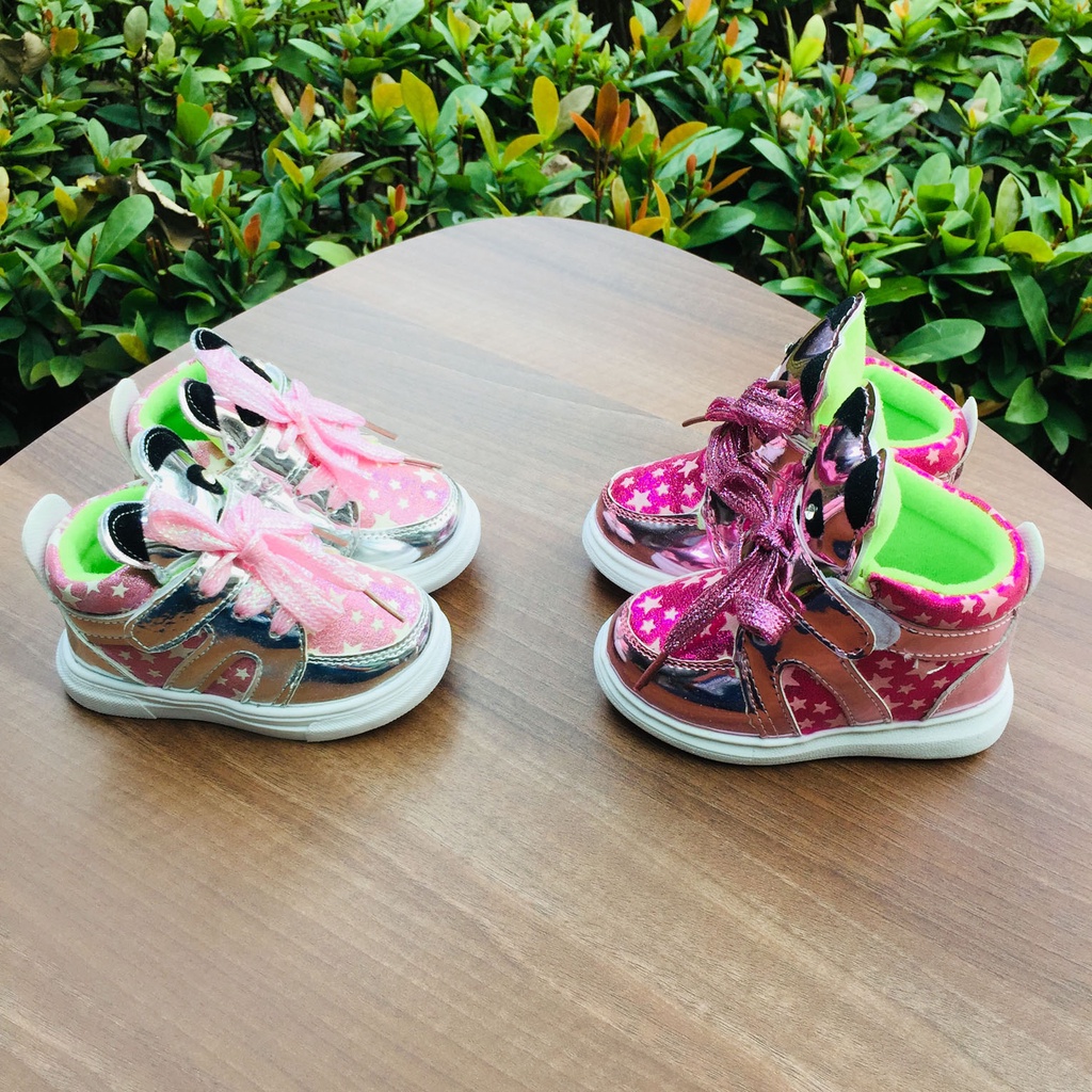 Sepatu Anak Perempuan Import / Panda / Bintang / Boot / Tali / Jalan