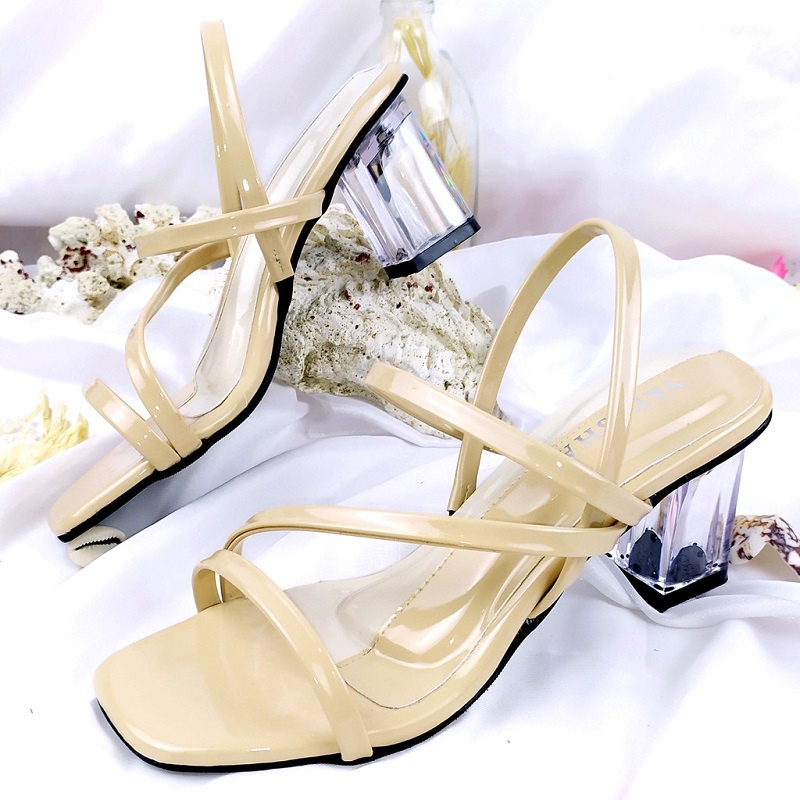 R9 High Heels Wanita Hak Tahu Premium Hak Kaca 7cm Queensha