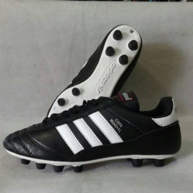 copa mundial soccer cleats