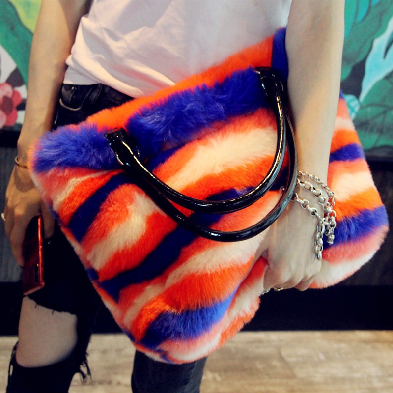 Shoulder Bag Wanita Autumn and winter shoulder Faux rabbit fur big bag female New all match large