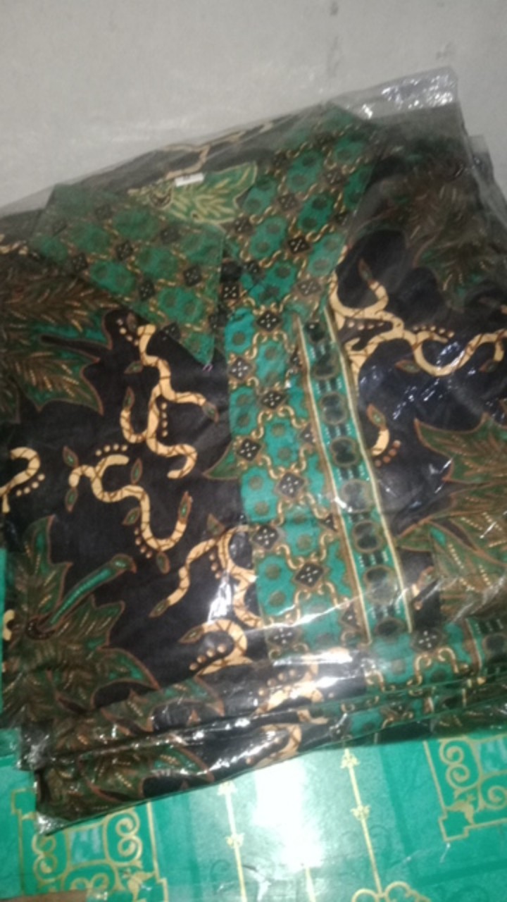 Kemeja Batik Pria Lengan Panjang Motif Daun Hijau A21baju Kemeja Lebaran Pink