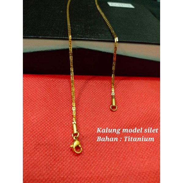 Kalung Titanium Pria Model Silet ANTI KARAT