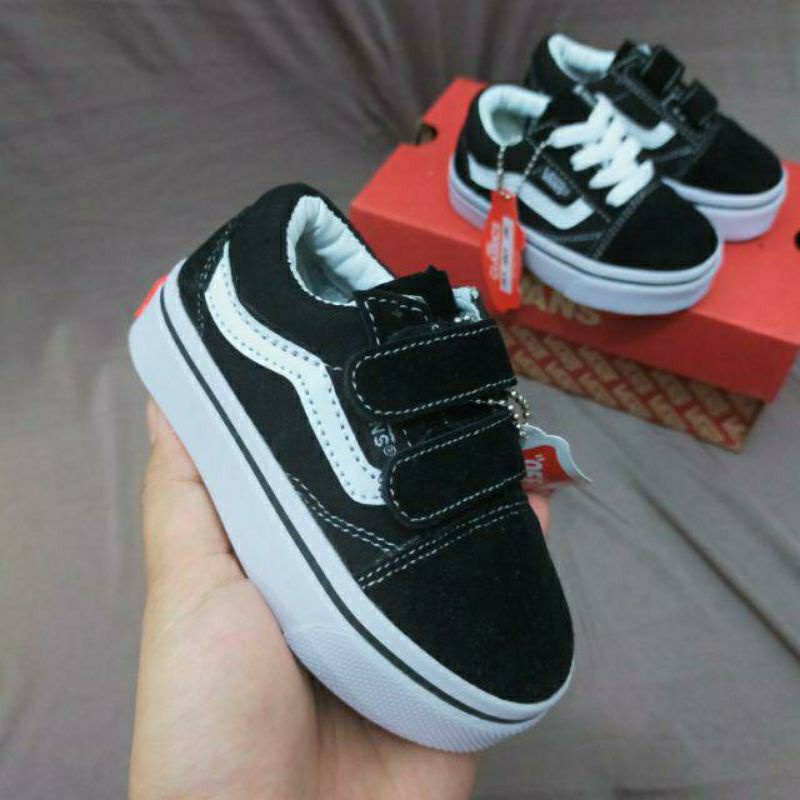 (KUALITAS IMPORT) Sepatu Anak Laki Laki Perempuan Usia Paud Tk Sd Sepatu Sneakers Anak Sekolah Jalan Jalan