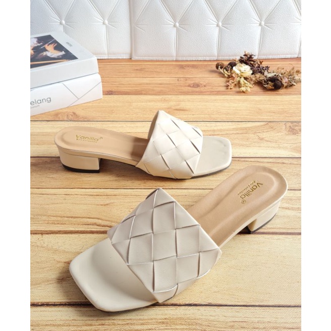 ABBUSHOES  US 100 hak tahu kokop  ketupat 3cm