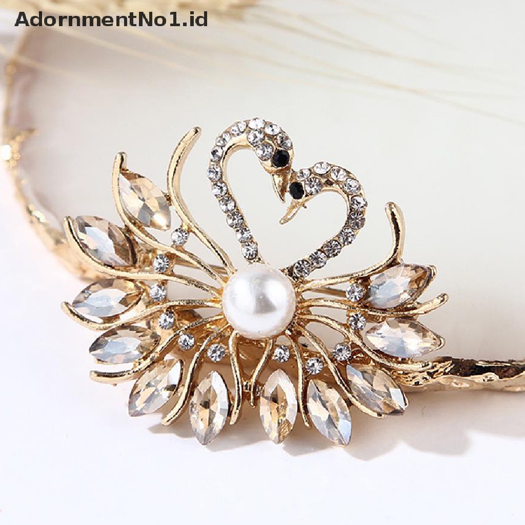 (AdornmentNo1) Bros / Pin Vintage Bentuk Angsa Aksen Kristal + Mutiara Untuk Perhiasan Wanita / Pernikahan