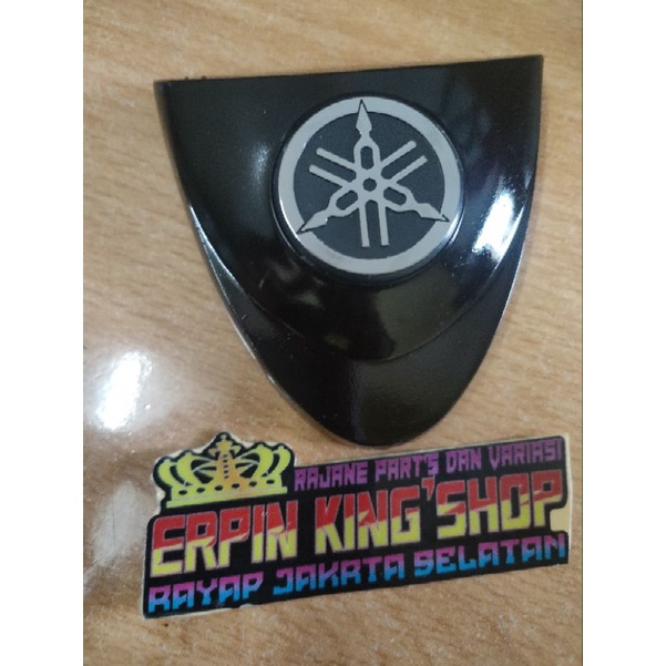 EMBLEM DEPAN PANEL FIZ R / VEGA LAMA OLD HITAM DAN SILVER
