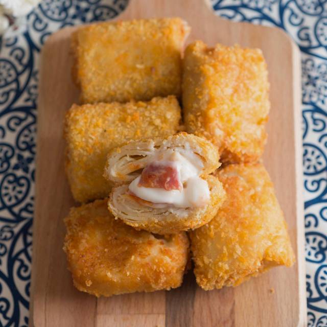 

Risol Smoked Beef Mayonaise (6 pcs)