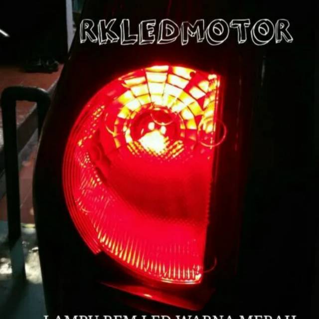 LAMPU REM 18 LED STROBO MODE KEDIP-KEDIP LAMPU LED REM KEDIP LAMPU REM LED BLITZ MOBIL MOTOR BAYONET