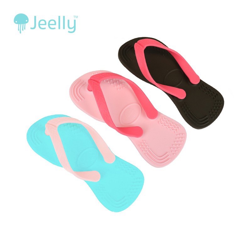 jeelly sandal teether (gigitan baby)