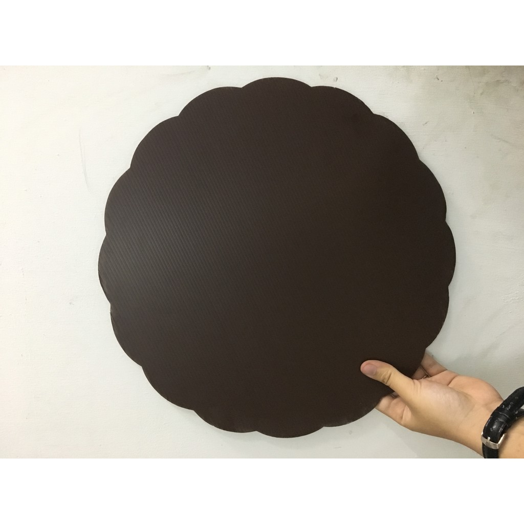 

Tatakan Kue Tart Bulat Gelombang d=33cm