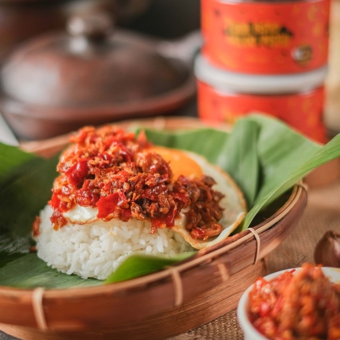 

Ready- Eat Sambel - Sambel Tuna Asap Geloo Pisan