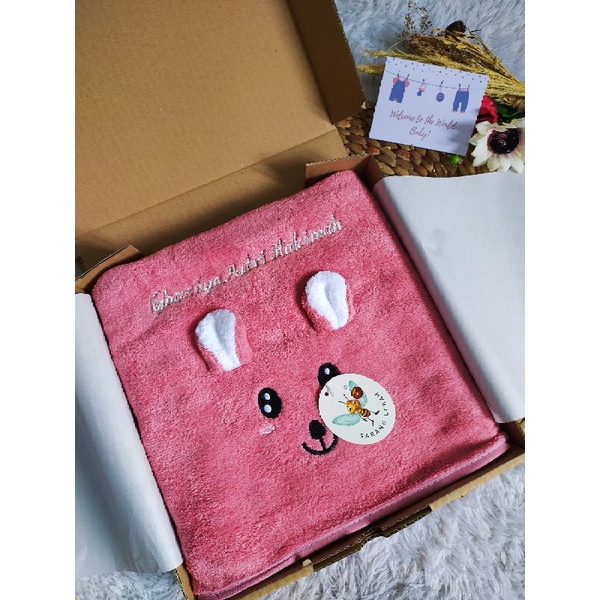 Handuk bayi microfiber 50x100cm lembut menyerap anti bakteri dengan nama dan kemasan box gratis kart