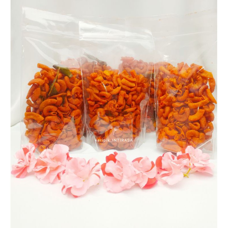 

MAKARONI DAUN JERUK PEDAS