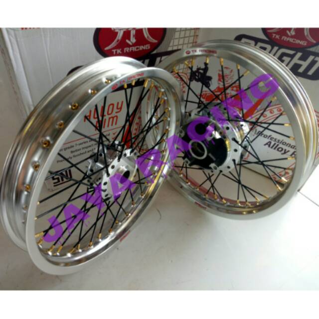 Paketan velg TK japan ring 17 cb150r cbr150r ukuran velg 215 /185 plus piringan ckram bons stel velg
