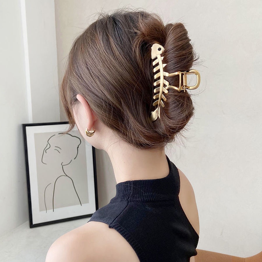 Jepit Rambut Ponytail Bentuk Tulang Ikan Bahan Alloy Gaya Korea Untuk Wanita