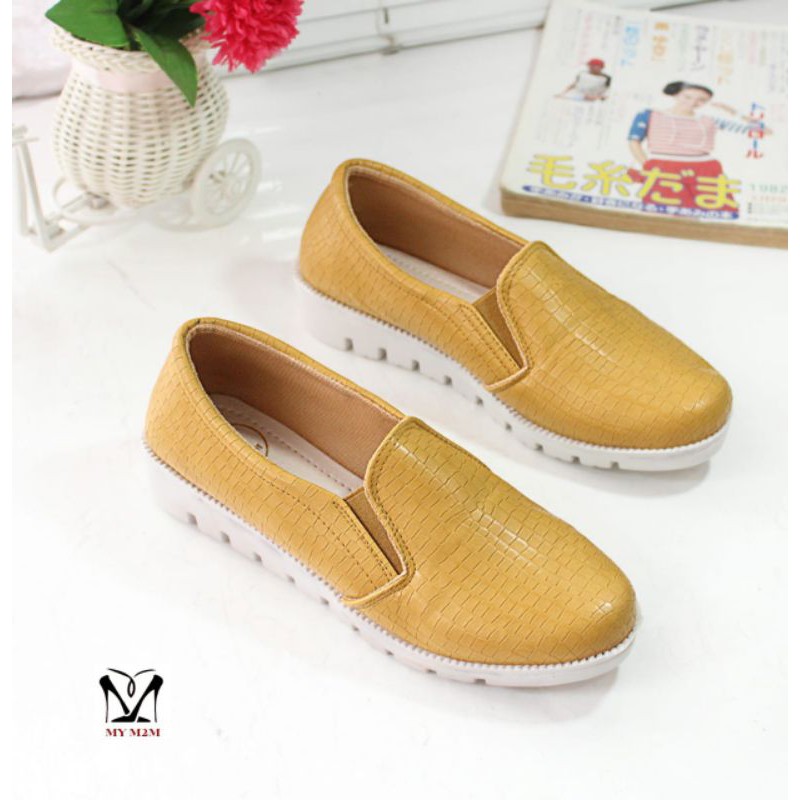 Mym2m Crozelia Sepatu Wanita Slip on Kasual