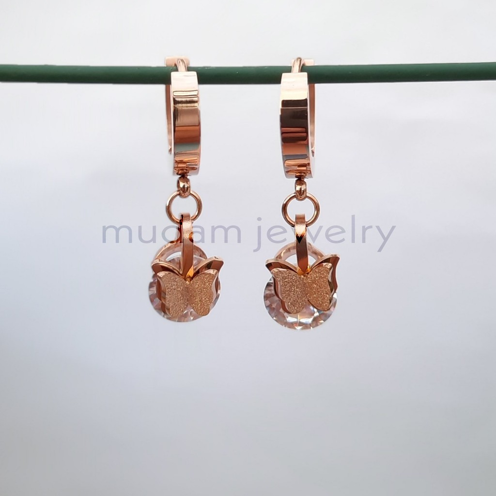 Anting Titanium Kupu-Kupu Diamond Juntai Untuk Wanita Fashion Warna Rose Gold, Gold dan Silver