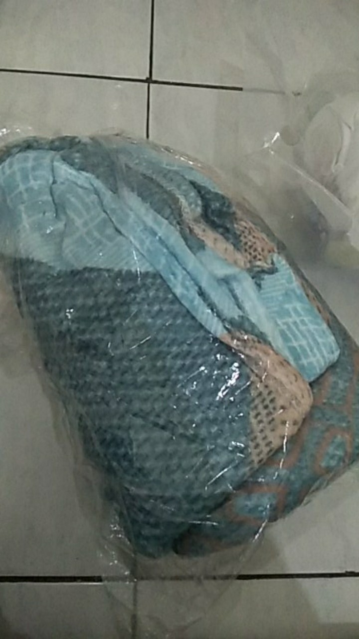 Selimut Bulu 140x200 Tebal 400gr Motif (xc) Lembut Halus Dewasa Impor Murah