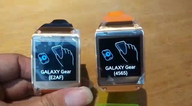 SAMSUNG GALAXY GEAR SM-V700 SECOND ORIGINAL MULUS 99,99%