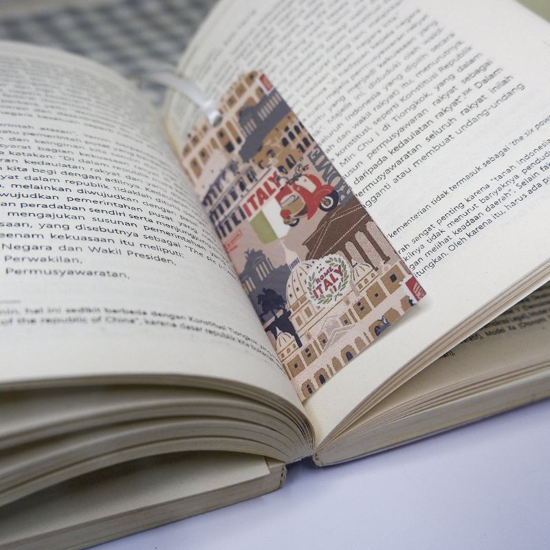 

BOOKMARKS PACK ISI 8 PCS/PEMBATAS BUKU ATAU NOVEL II BOOK MARKS AESTHETIC