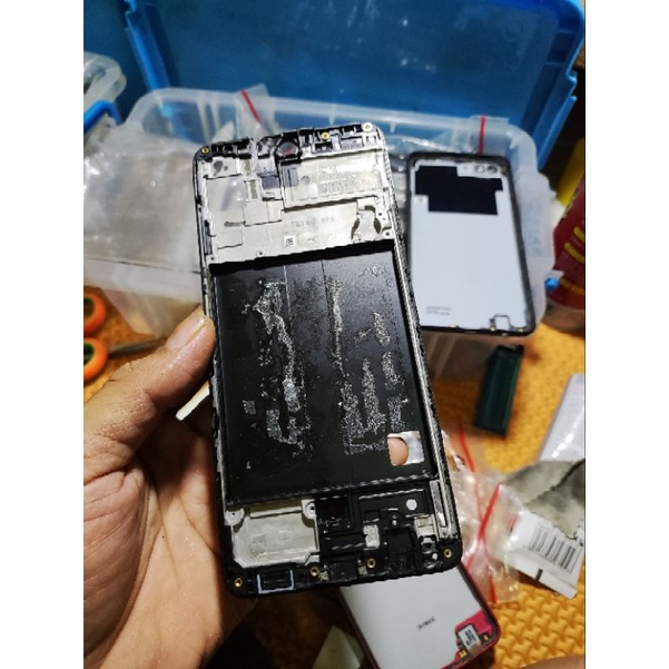 Frame tulangan mesin samsung A51 original copotan mesin, masih lurus no bengkok, fisik 95% layak pak
