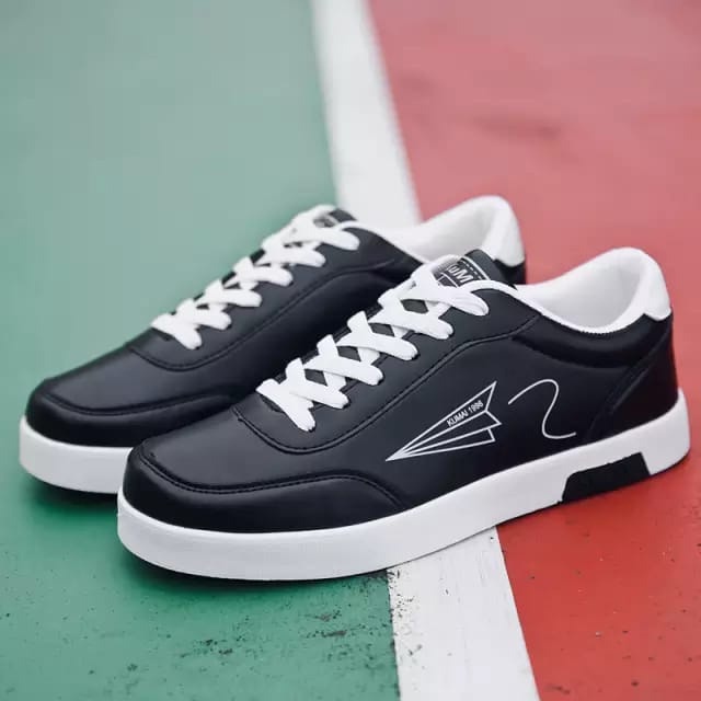 sneakers sepatu pria terlaris!!Sepatu Sneakers Remaja Pria Import Sepatu Sneakers Pria Style Cassuals (Zhira store)Spatu  Snakers|Sepatu pria |Sepatu Pria Trend